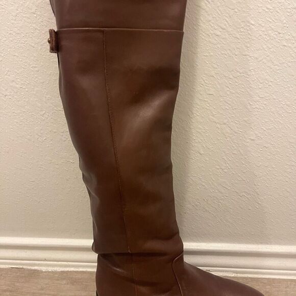 BCBG MaxAzria brown leather over the boots - Picture 5 of 16